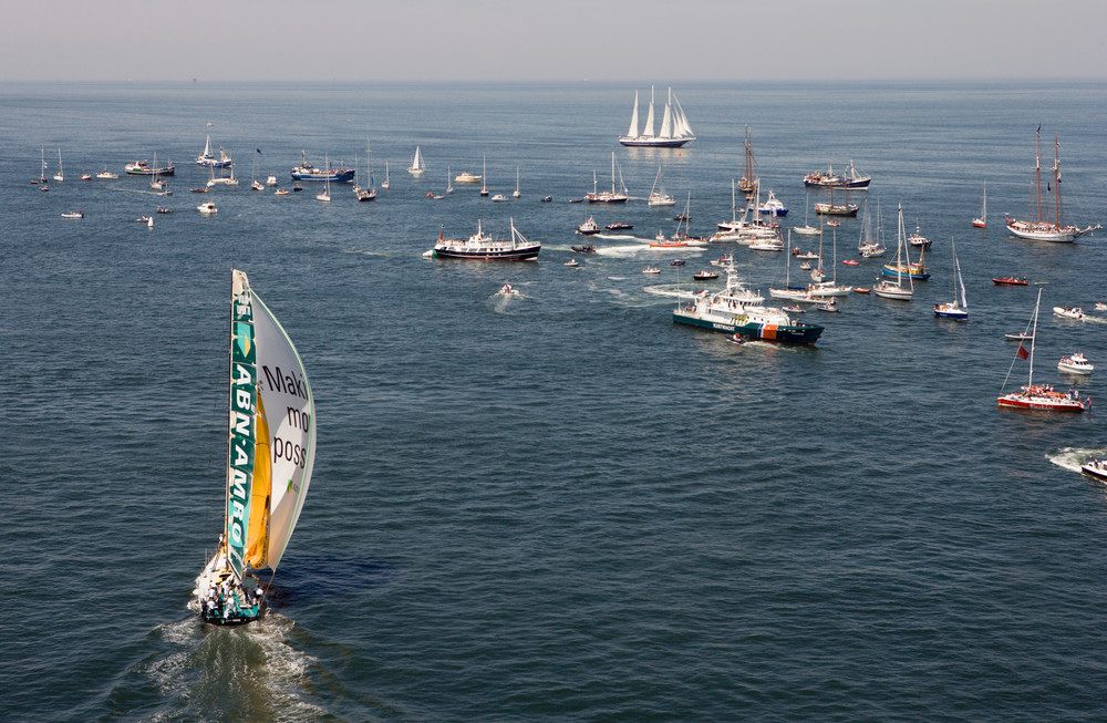 ABN AMRO ONE going for victory, again. Volvo Ocean Race In-port race in Rotterdam.  © Oskar Kihlborg/ Volvo Ocean Race ***Editorial Use Only***   For further images please visit http://images.volvooceanrace.org