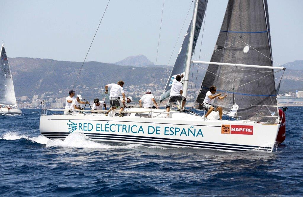 El "Red Eléctrica de España" defenderá el título de campeón en Air Europa X-35 © Nico Martínez/Copa del Rey MAPFRE